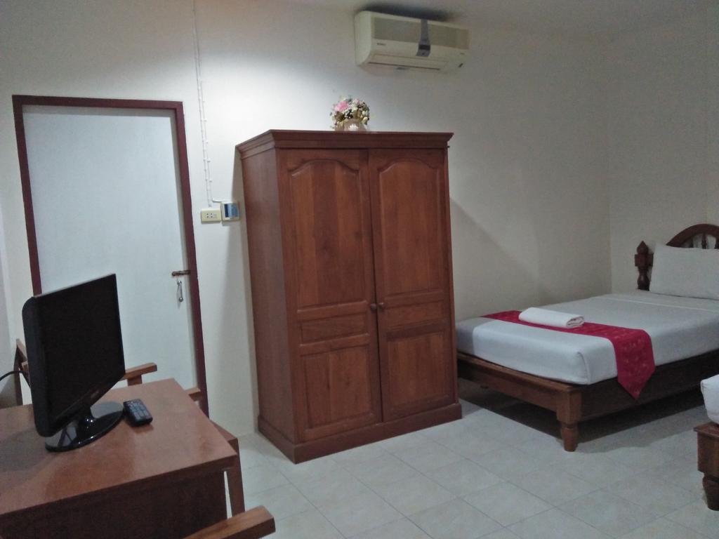 Saver Guesthouse Чавенг Экстерьер фото