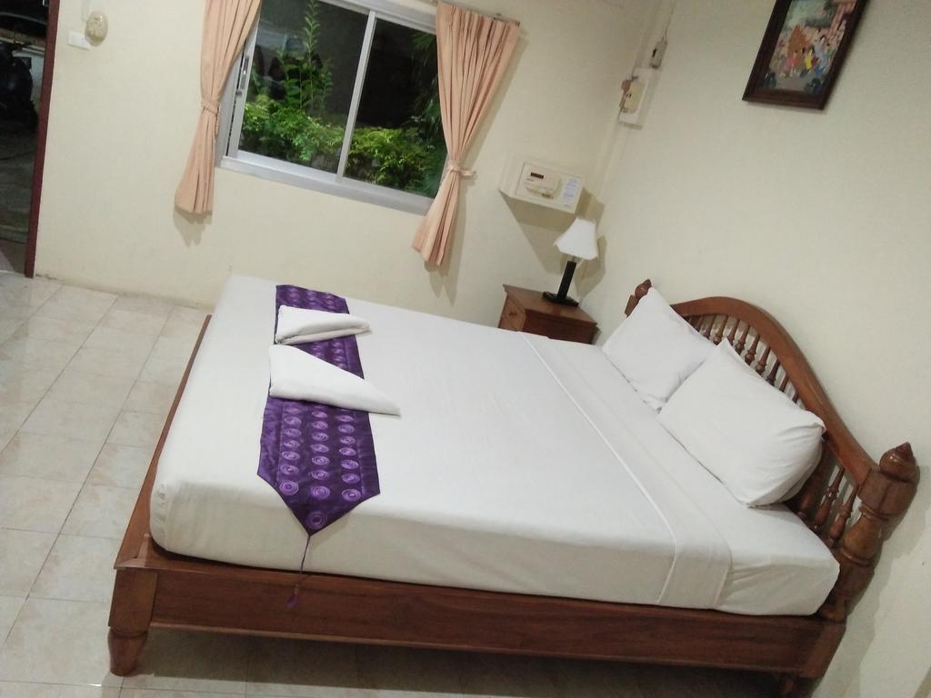 Saver Guesthouse Чавенг Экстерьер фото